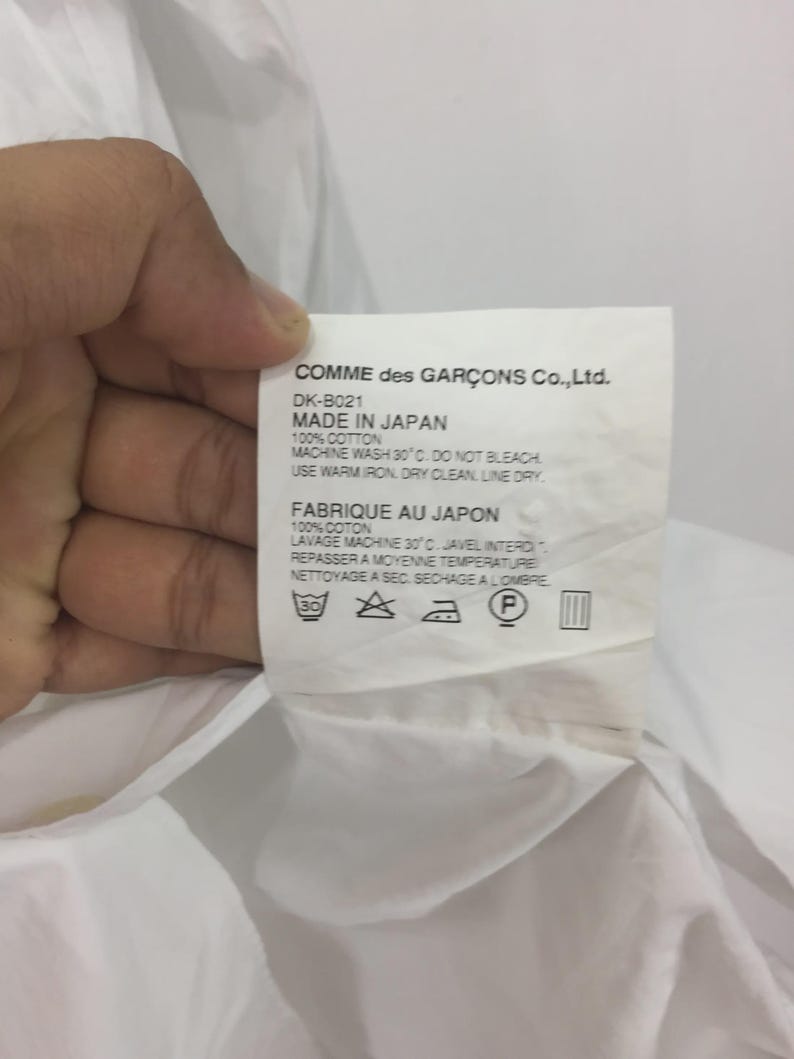 Puede incluir: Un letrero de madera r&uacute;stica con el texto "Welcome to our home" en letras blancas. El letrero presenta un acabado envejecido y un dise&ntilde;o sencillo y acogedor, ideal para la decoraci&oacute;n de la entrada.