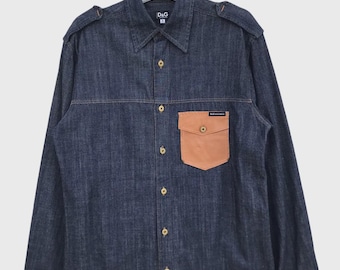 Dolce & Gabbana Jeanshemd mit Ledertasche und Manschetten Dark Wash Indigo Jeansjacke Shirt Designer Archive