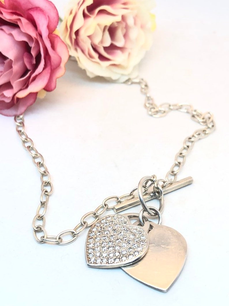 Sterling silver 16 inch T bar chain sparkling heart pendant necklace