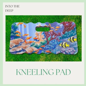 Deep sea diving kneeling pad, undersea diving, scuba diving and snorkelling gift, tropical fish accessory, gift for dad