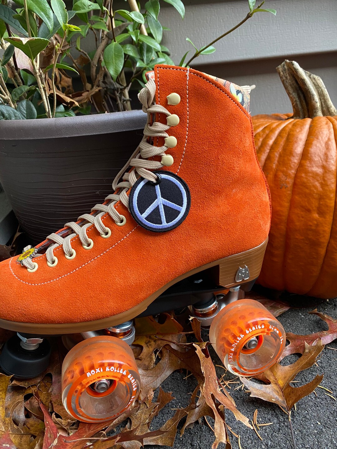 Roller Skate Accessories Black Retro Hippie Peace Sign Shoe Etsy