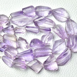 Natürliche Amethyst Nuggets Perlen 10 mm bis 18 mm Natürliche Form Perlen Facettierte Edelstein Perlen Amethyst Perlen Halbedelstein 6 Zoll Strang No5889
