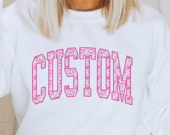Sudadera rosa floral personalizada, suéter con palabra personalizada, nombre personalizado, diseño Coquette Flowers, cuello redondo