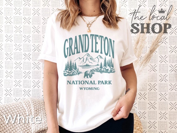 Grand Teton National Park Retro T-Shirt Grand Teton National Park Retro T-Shirt