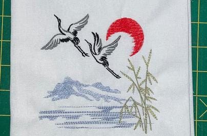 日本の鶴の機械刺繍デザイン - Etsy 日本