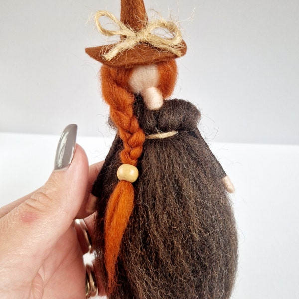 Needle felt witch, Harvest witch, Halloween, Autumn, Fall decoration, witch, wool felt witch, kitchen witch, witch gifts, pagan witch