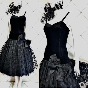 1980's Black Velvet Jersey Polka Dot Tulle Cocktail Dress ..tulle scarf .. Label: Miss Parisienne .. UK 10 .. Original Vintage Eighties 80's
