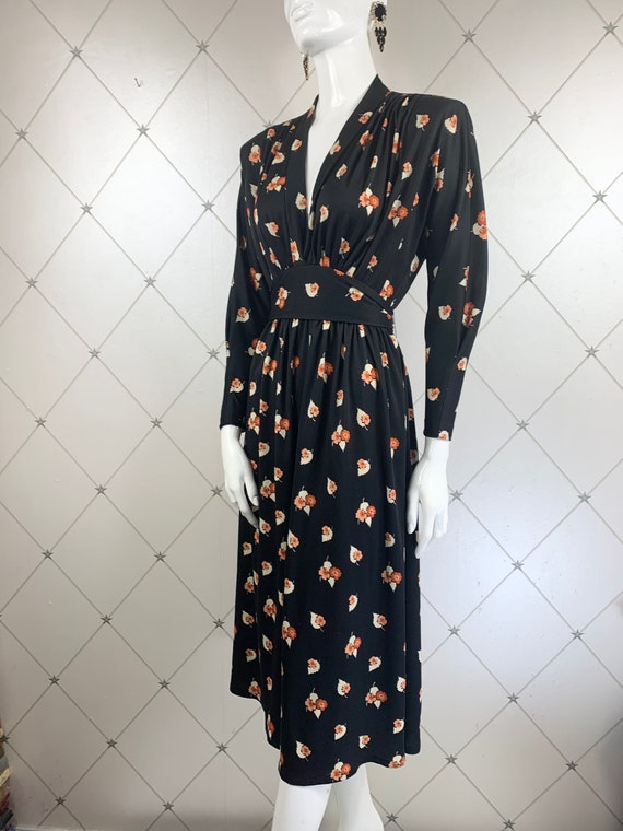 1970's Ditsy Leaf Floral 1940's Style Midi Dress … - image 3