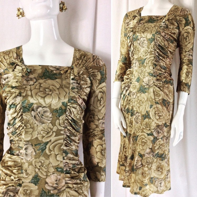 Image of stunning Late 's /Early 's Rayon Jersey Moss Rose Print Ruched Dress.. Label Jeannie .. Uk  Original Vintage 's 's