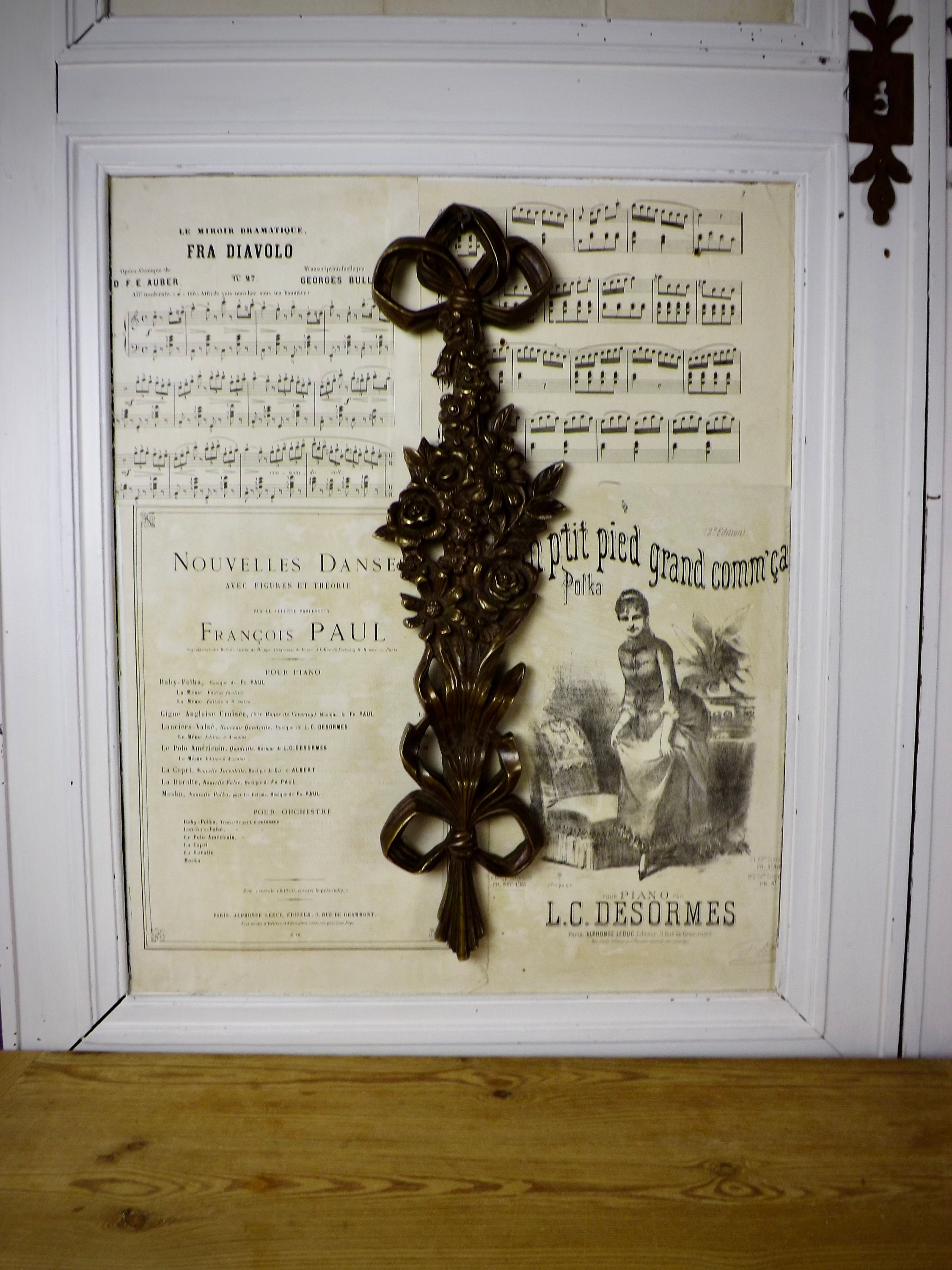 Décoration Antique Français Louis Xvi Solid Bronze Wall Decoration C1800S