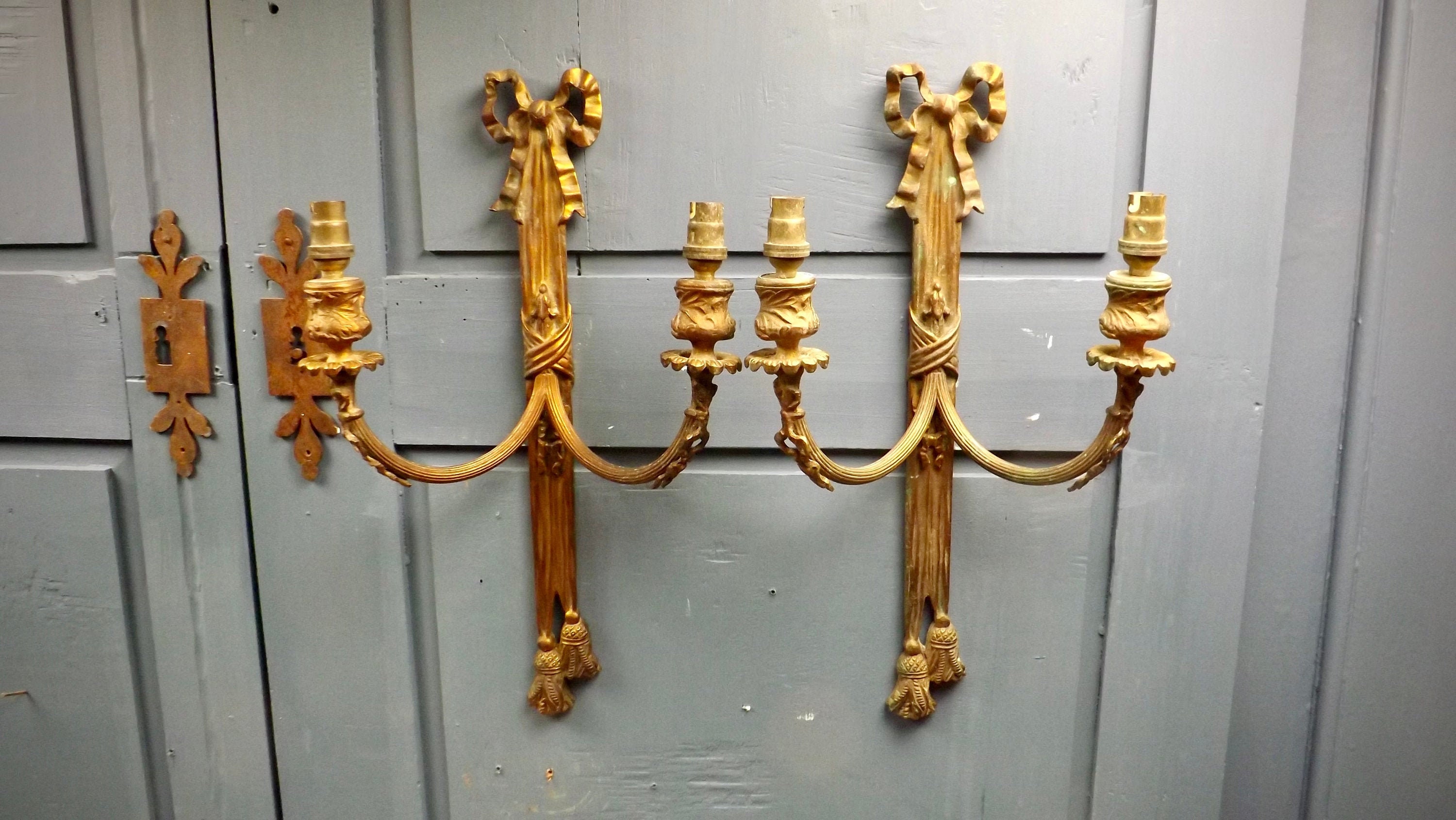 Vintage Français Ormolu Wall Lights | Paire C1850S