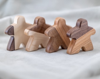 Decor Meeple: Unique Wooden Handmade Gameshelf Art
