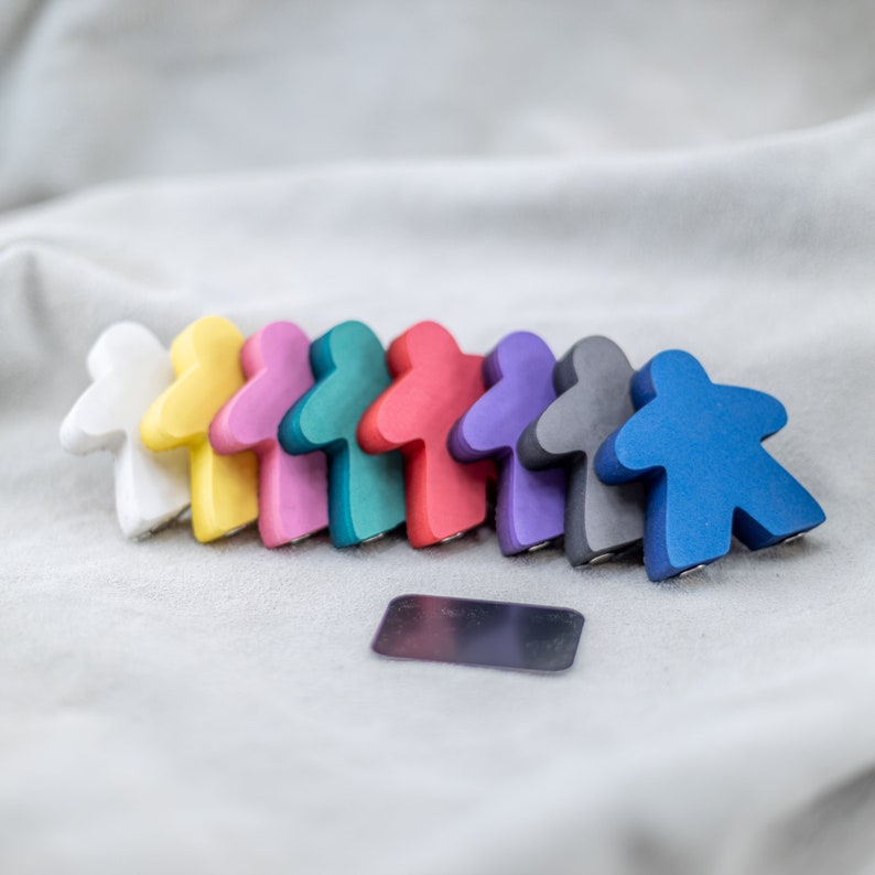 Shoulder Meeple: Magnetic Board Game Companion - Etsy
