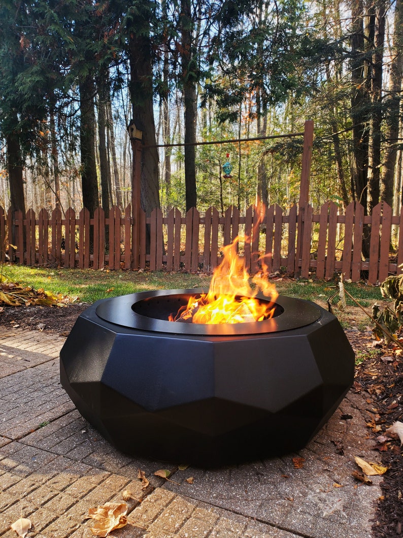 Smokeless Fire Pit image 1