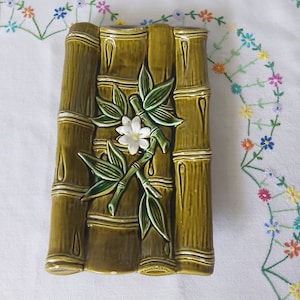 A Japanese Majolica Dish c1960s