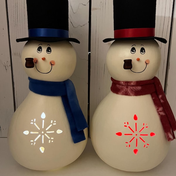 Clarence: Lighted Snowman with Snowflake Belly