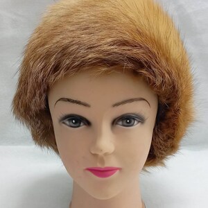 Canadian Fox Fur Hat, Fox Fur Hat,Classy Fox Fur Hat, Luxury Fox Fur Hat, Classy Canadian  Fox Fur Hat,