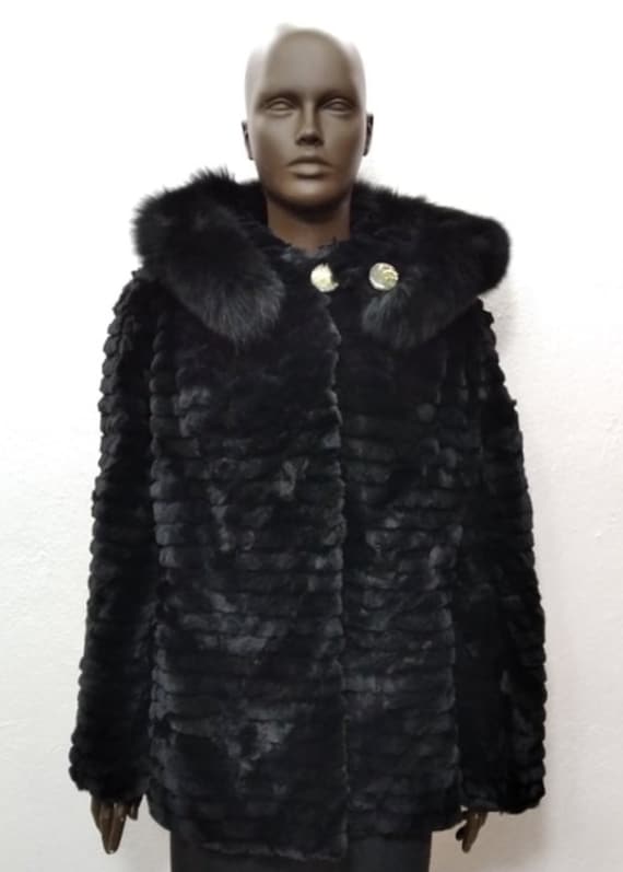 Black chinchilla coat hotsell