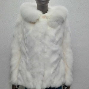 Veste en fourrure de chinchilla Rex faite main : capuche en fourrure de renard blanc