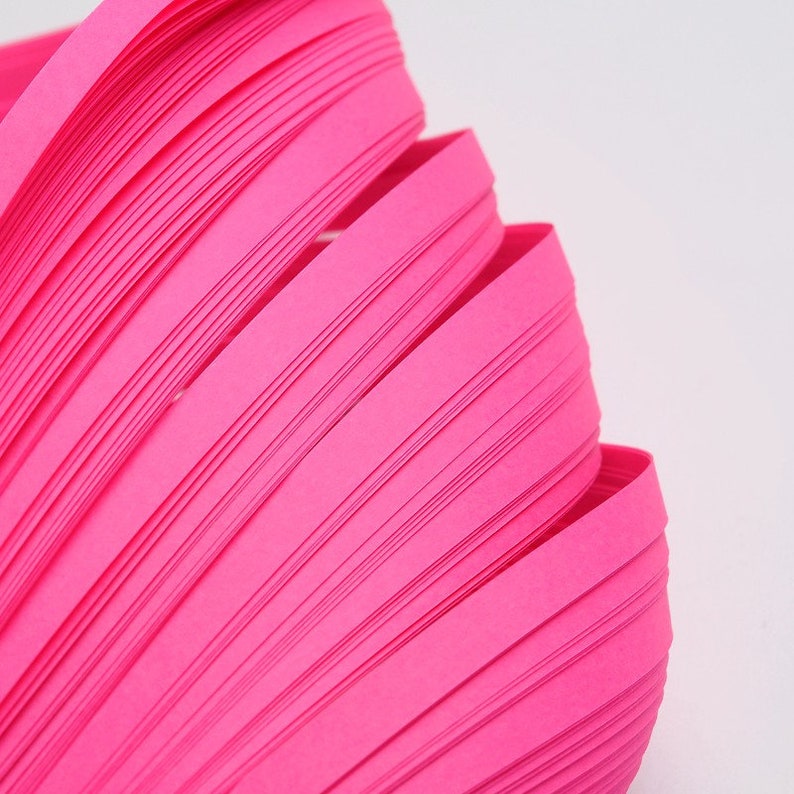 Paper Quilling Strips Bright Pink 53cm x 5mm Pack of 110+
