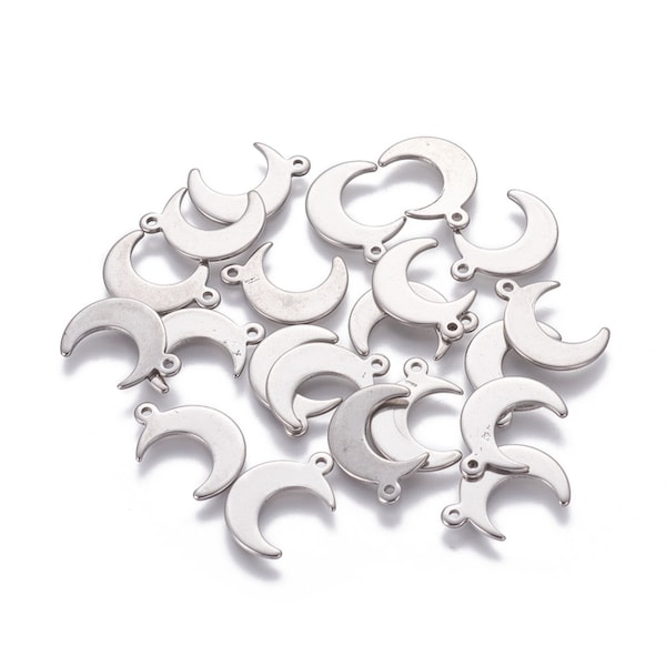 Pack of 30 Stainless Steel 16mm Crescent Moon Charms