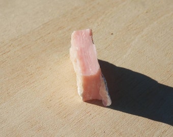 Roze opaal RAW/Peruaanse roze opaal/Ópalo Rosa/63,8 gram/319 karaat natuurlijke SPECIMEN