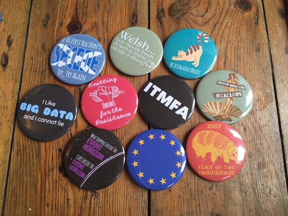 Birthday Stocking Filler Gift I Love Your Bum Badge Magnet Back