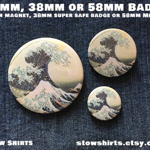 Hokusai Great Wave off the Coast of Kanagawa pin back button badge, fridge magnet or pocket mirror image 2