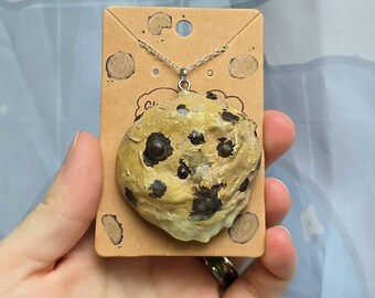 Glow-in-the-dark Chocolate Chip Cookie Charm