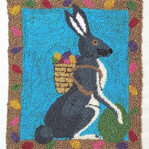Påskhare- eller kaninstansnåls- eller broderimönster i PDF-format "Maurices magnifika ägg" 10,5 x 14,5 cm