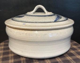 Casserole or Baking Dish Handmade Pottery by Charles Halling Lidded White & Blue 8 Cups Signed HALLING Warren Mackenzie, Shoji Hamada