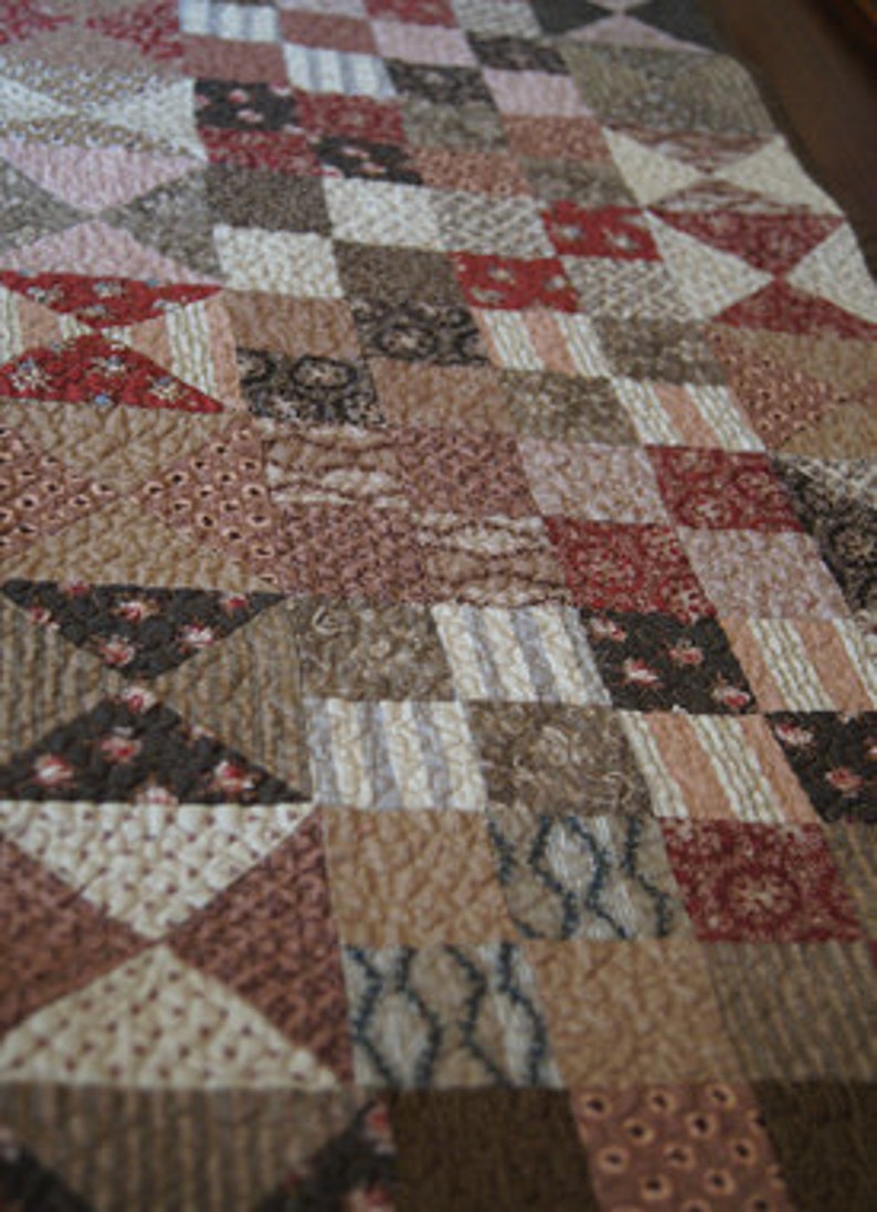 Hannah's Table Runner Quilt Pattern by Shopgirl Quilts Etsy