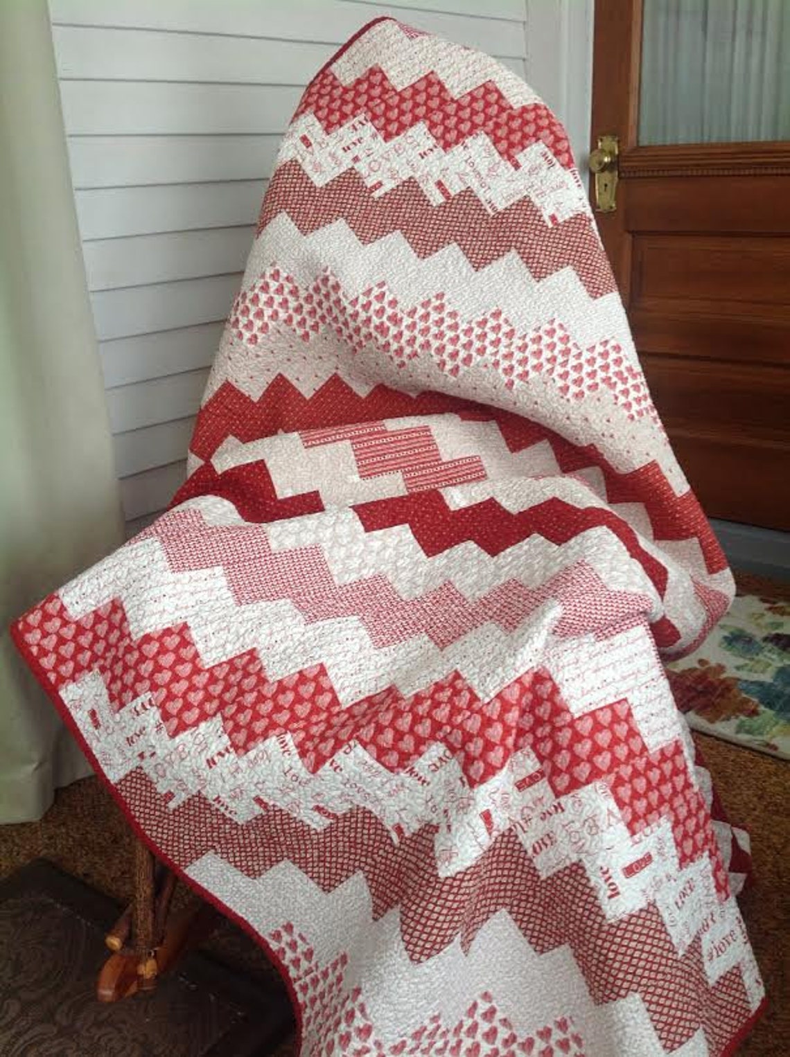 Decorating Wuilt With Ric Rak Ric Rac Path Quilt Pattern. Size 55 X 72