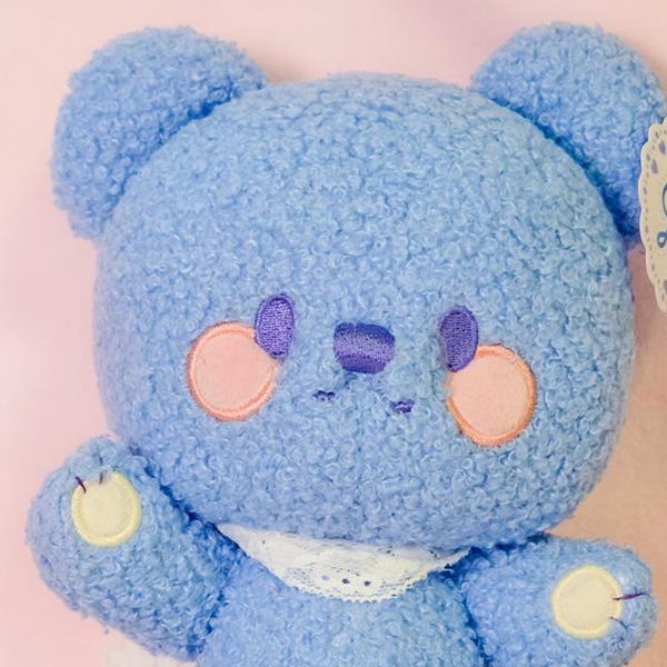 Doily Bear - Posable Plush teddy bear