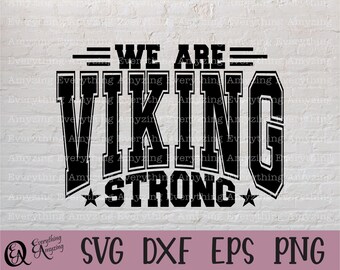 Może przedstawiać: Czarno-biały projekt graficzny z tekstem "We Are Viking Strong" w pogrubionym, blokowym kroju pisma. Tekst jest otoczony dwiema równoległymi liniami i dwiema gwiazdami.