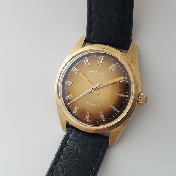 Vintage CARAVELLE by BULOVA 17 Jewels, Very Good Condition, Superb Dial, Circa 1976 (N6)------Serviced-------