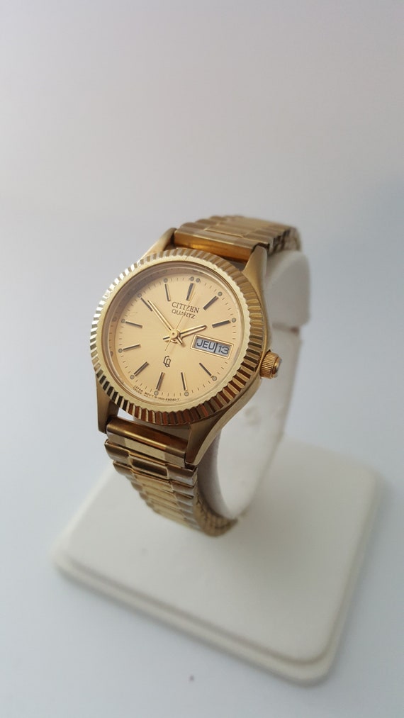 SALECITIZEN QUARTZ Ladies Watch Day date With Quick Change