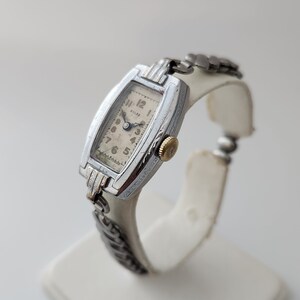 Recangular Solar Watch Vintage SOLAR ART DECO Ladies Watch, Swiss Made 15 Jewel, WW2 Era ...