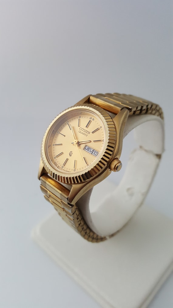 citizen day date quartz