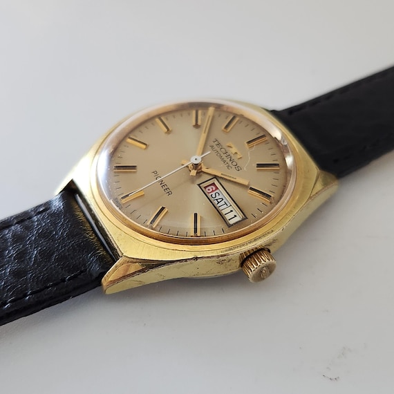 Vintage TECHNOS PIONEER AUTOMATIC, Swiss Made, Day/date, Hi Beat