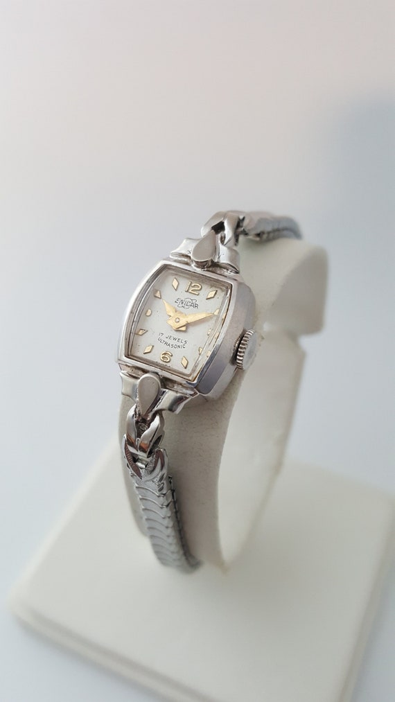 SALE***Vintage ENICAR SOLID 14K White Gold Ladies 