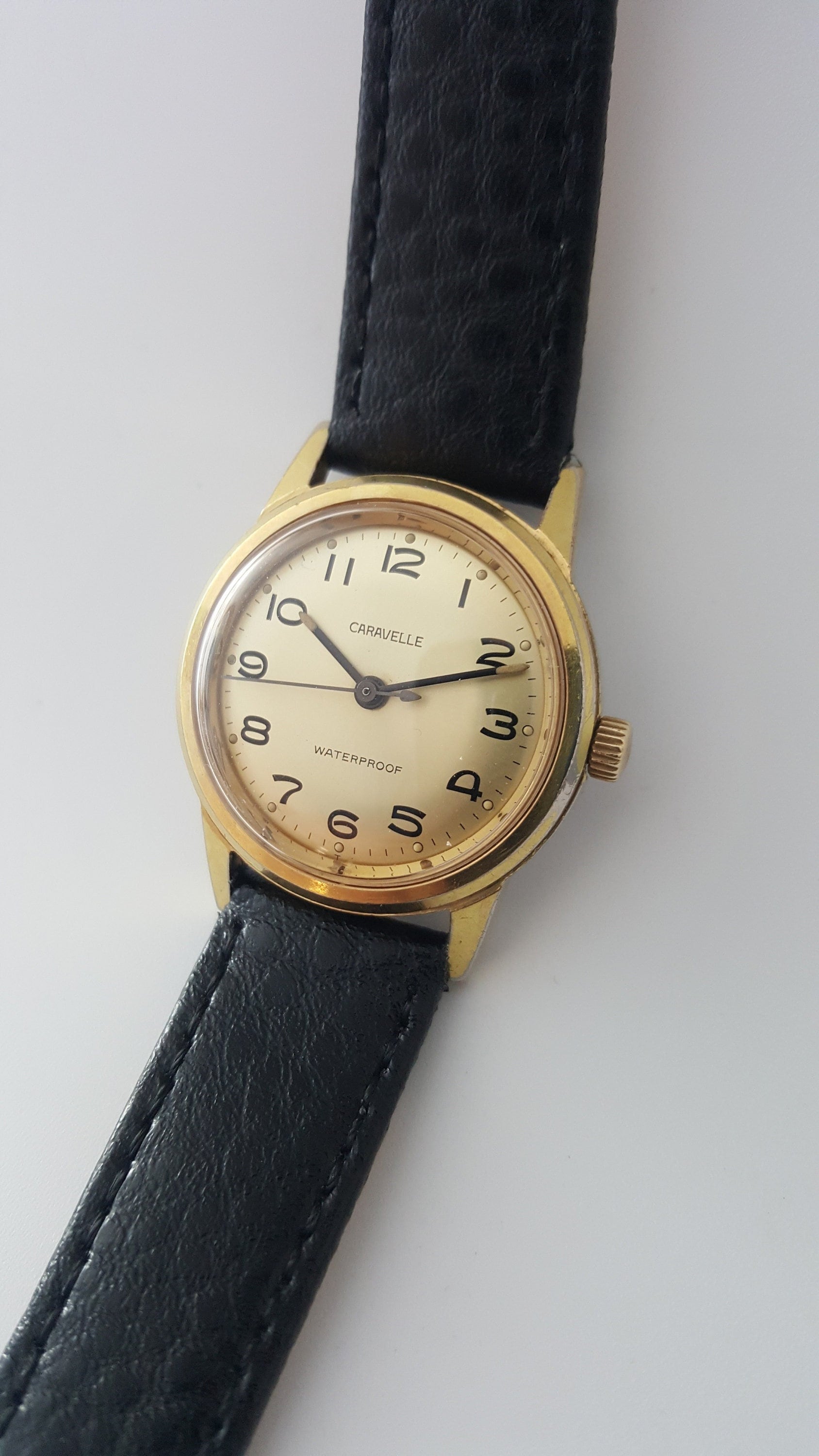 Vintage CARAVELLE by BULOVA Midi Sized Watch, 7 Jewels, Very Vintage CARAVELLE by BULOVA Midi Sized Watch, 7 Jewels, Very