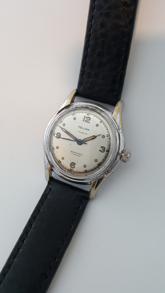 Vintage FELLOW SWISS Made Post War Watch, Midi Sized, 17 Jewel