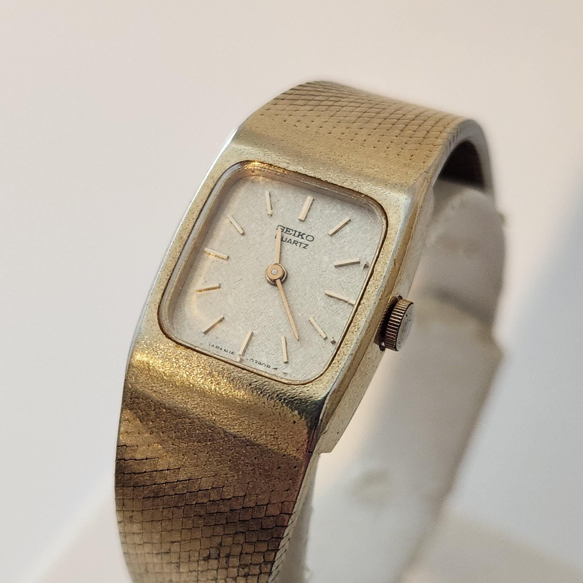 Vintage SEIKO QUARTZ Tank Style Dress Watch, Model 3269, Very Good