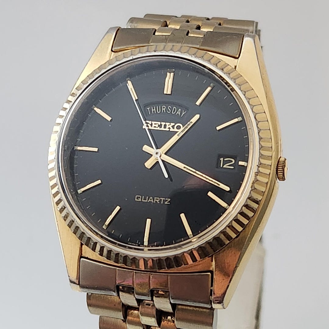 Vintage SEIKO QUARTZ Model 8119 