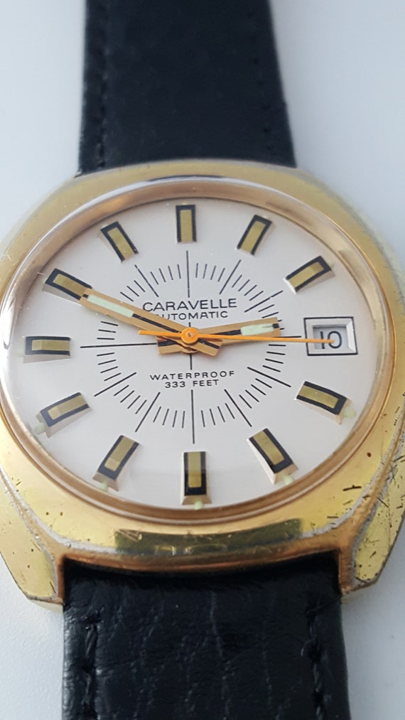 Montre-bracelet Femme Caravelle Automatique Vintage - Cadran Or, Bracelet Cuir Noir