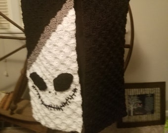 C2C Crochet Jack Skellington inspired scarf