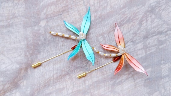 Mulberry brooch discount