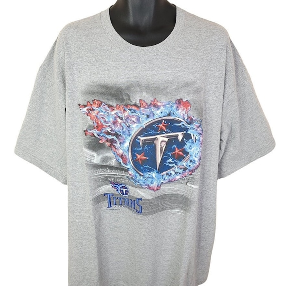 ShopSaviorClothing 90s Vintage TN Oilers T-Shirt | TN Titans Vintage T-Shirt | Vintage NFL T-Shirt | Play Football Shirt | Tennessee Titans T-Shirt