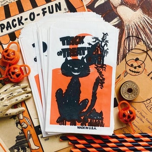 Vintage Halloween Trick Or Treat papieren snoepzakjes, vintage zwarte kat traktatiezakjes, Halloween decor verzamelobjecten, oranje en zwart